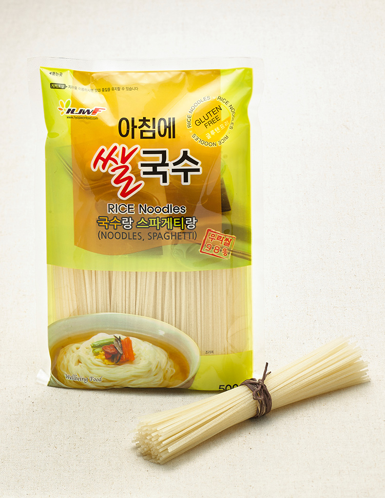 아침에 쌀국수 1봉